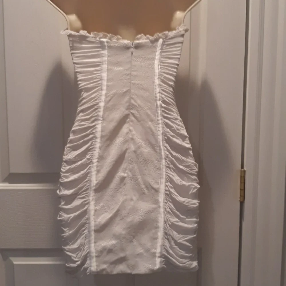 Bebe sweetheart dress - Picture 4 of 8